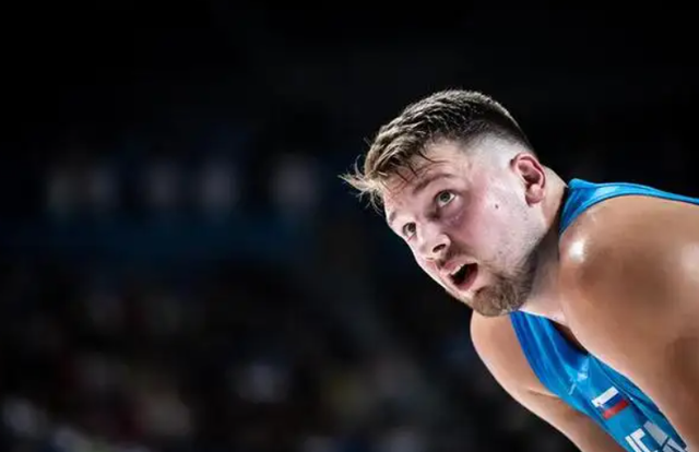 法国大胜横扫，强势晋级淘汰赛