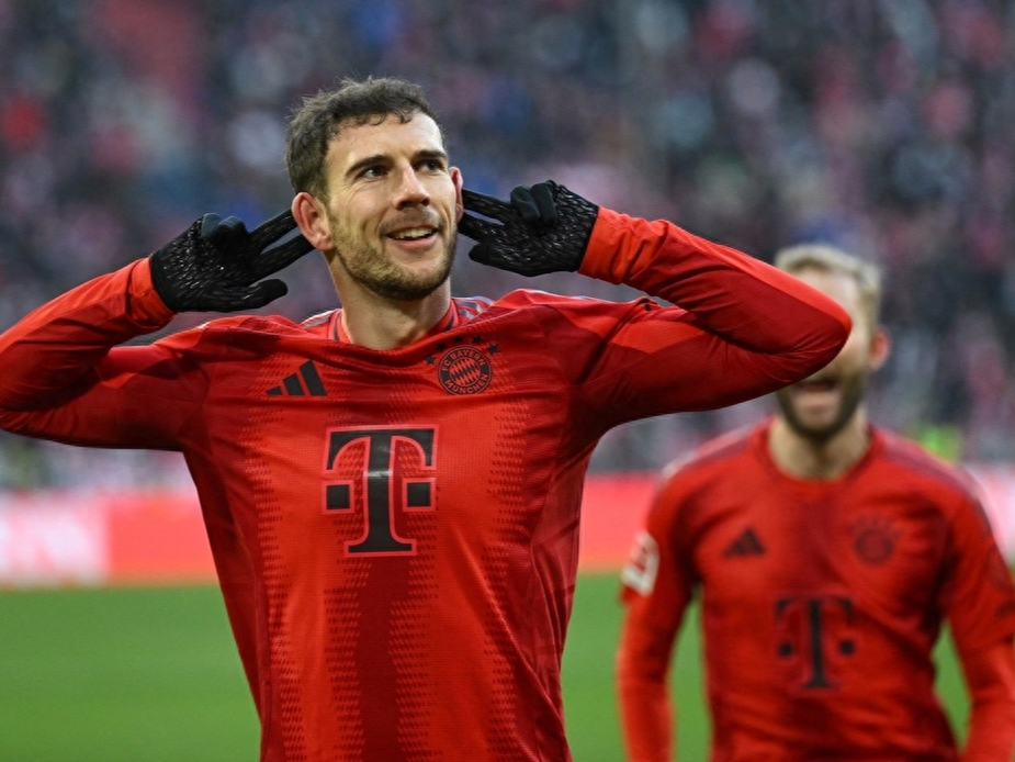 拜仁慕尼黑曼联大逆转，球员士气高涨获胜的简单介绍