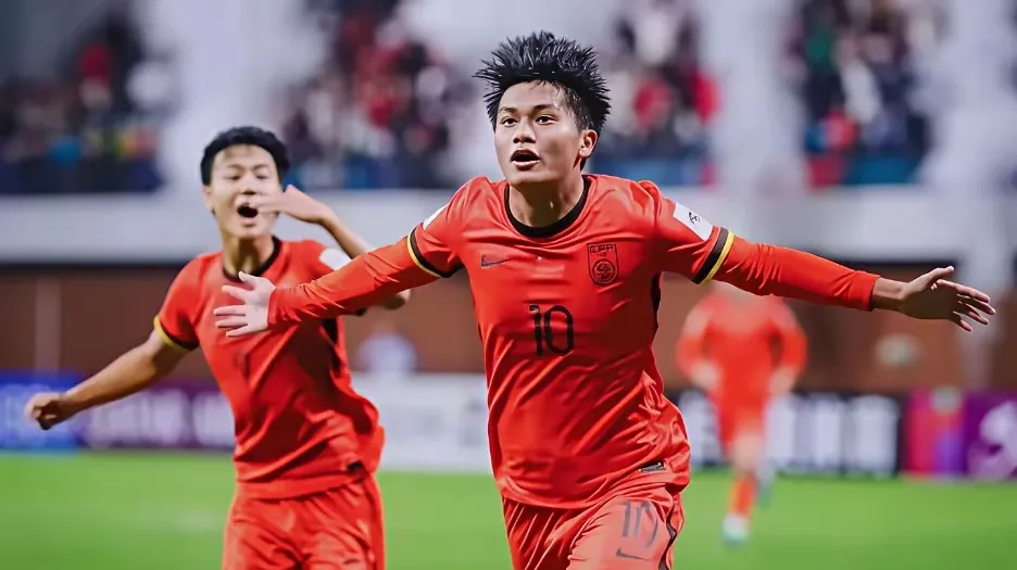 开云体育直播-关于上海申鑫主场奋力争取，一球小胜的信息