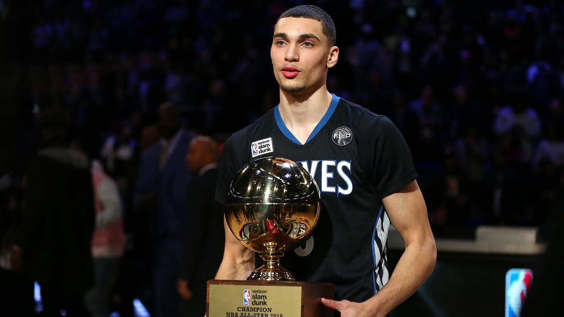 蛰伏与绽放，当黄蜂淘汰老鹰，马克西在总决赛的舞台上接管一切